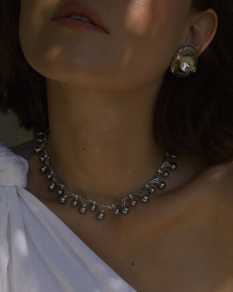 Vintage Faux Black Pearl Necklace