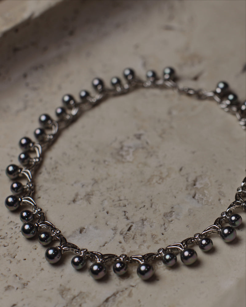Vintage Faux Black Pearl Necklace