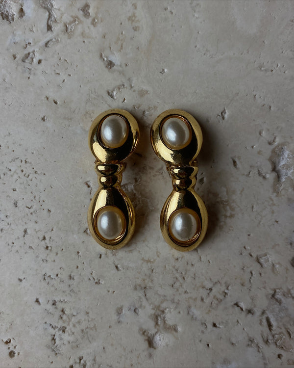 Vintage Faux Pearl Drop Clip Ons