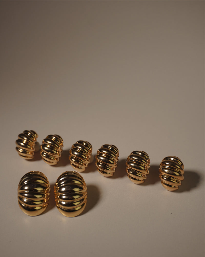 Vintage Large Ribbed Dome Earrings