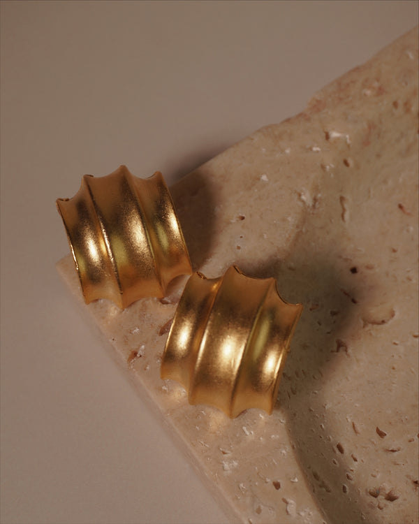 Vintage Matte Gold Ridge Earrings
