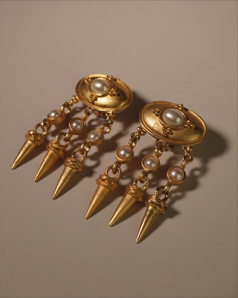 Vintage Matte Pearl Dangle Clip Ons