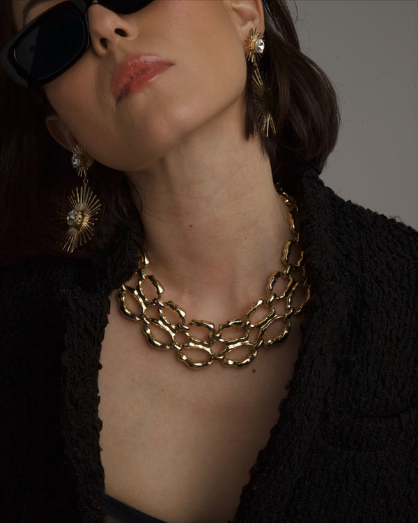 Vintage Oversized Abstract Collar