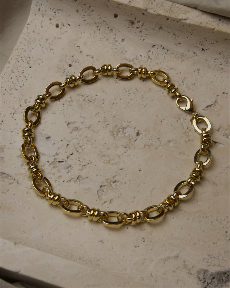 Vintage Oval Ring Link Necklace