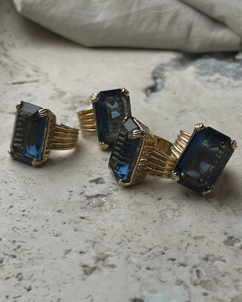 Vintage Oversized Sapphire Cocktail Ring Sz 6