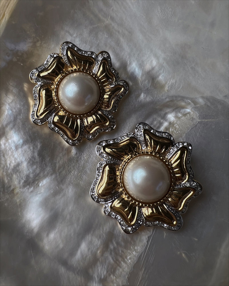 Vintage Pearl Cabochon Flower Clip Ons