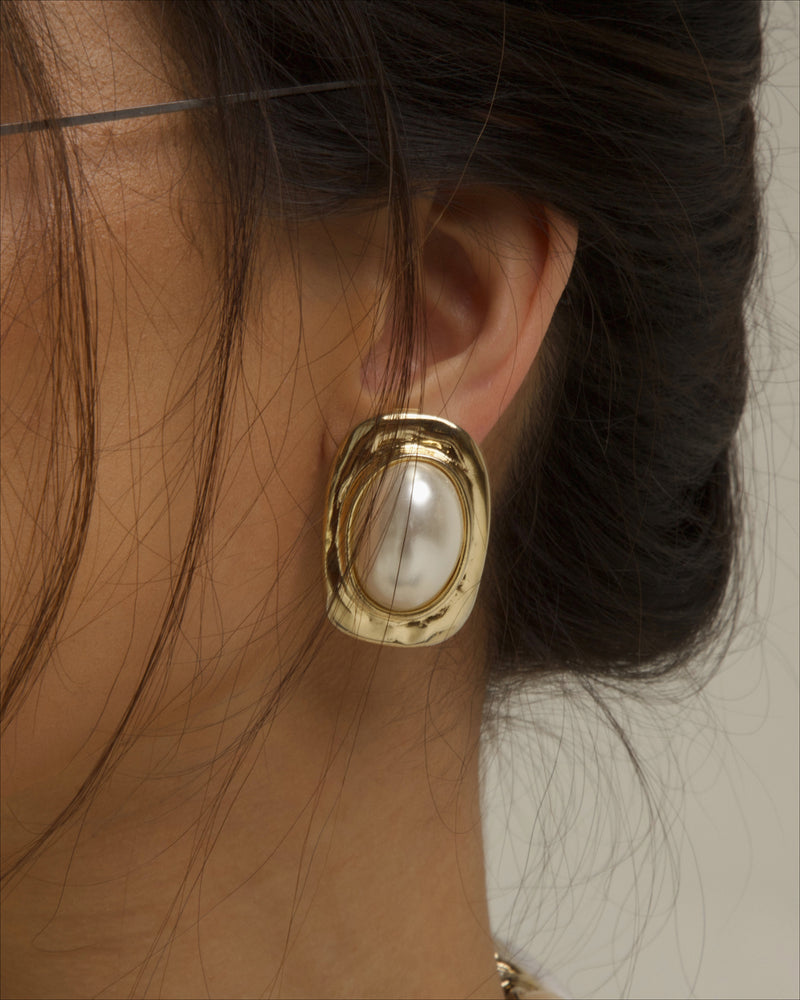 Vintage Rectangular Pearl Cabochon Earrings