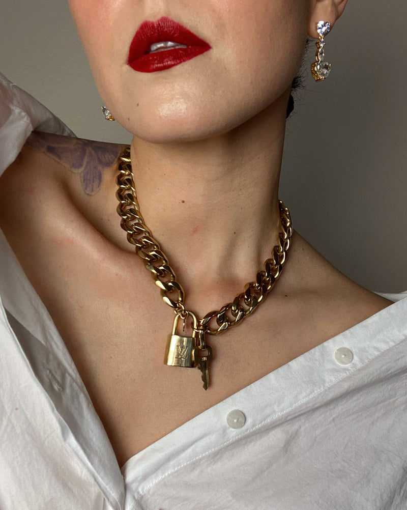Siouxsie LV Padlock Necklace – Julia Vaughn