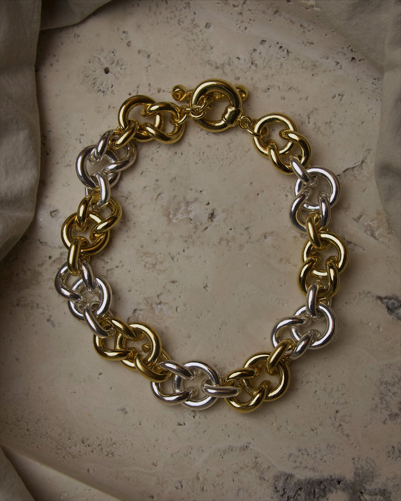 Vintage Two Tone Knot Link Necklace
